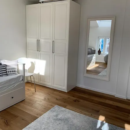Apartment Penthouse Loft Style Rooftop Terrace Ecb View Frankfurt am Main